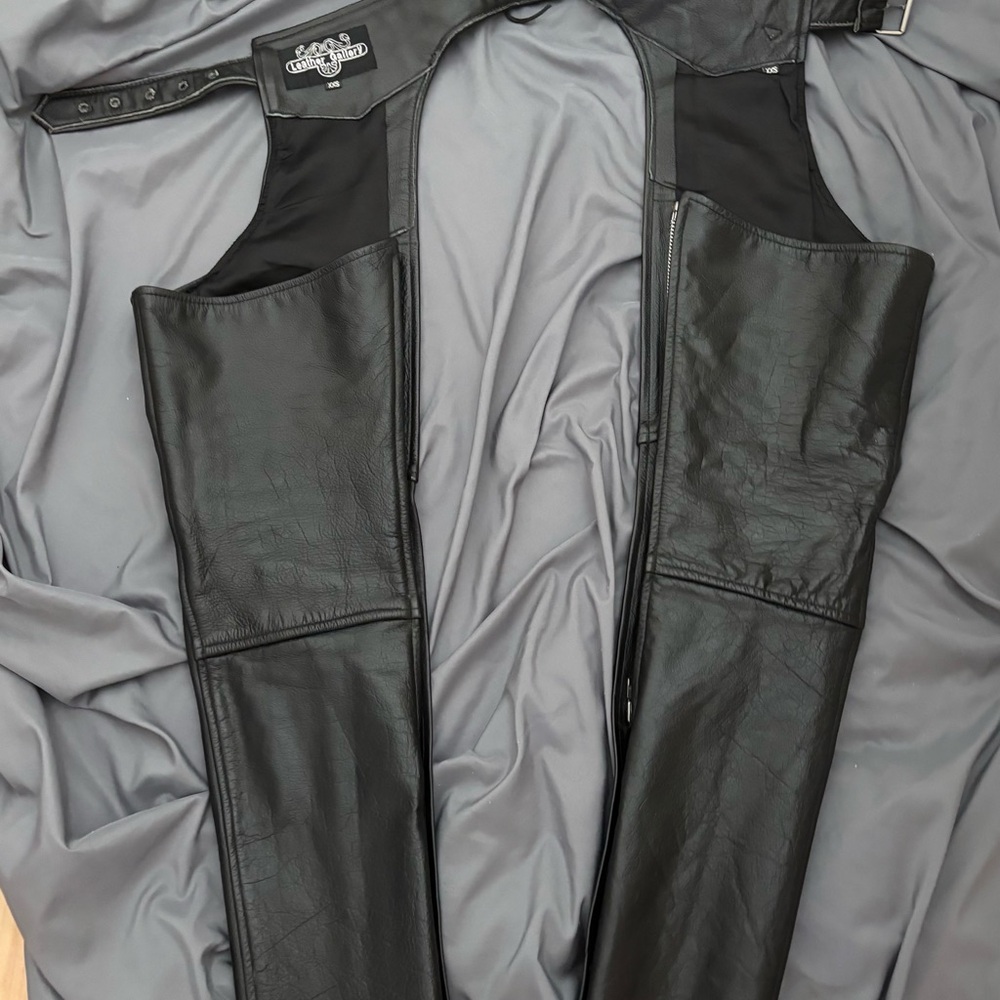 Leather gallery Leather Chaps for Women - Black - Picture 2 of 6